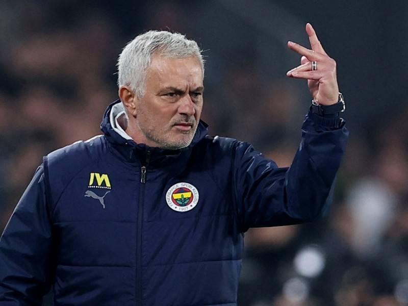 首胜!穆里尼奥击败欧洲四冠王,皇马决定欧冠成败